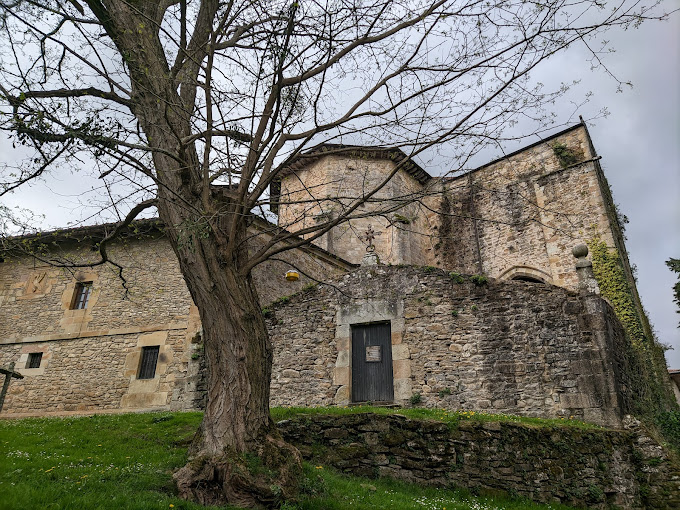 Centro Espiritualidad de Angosto